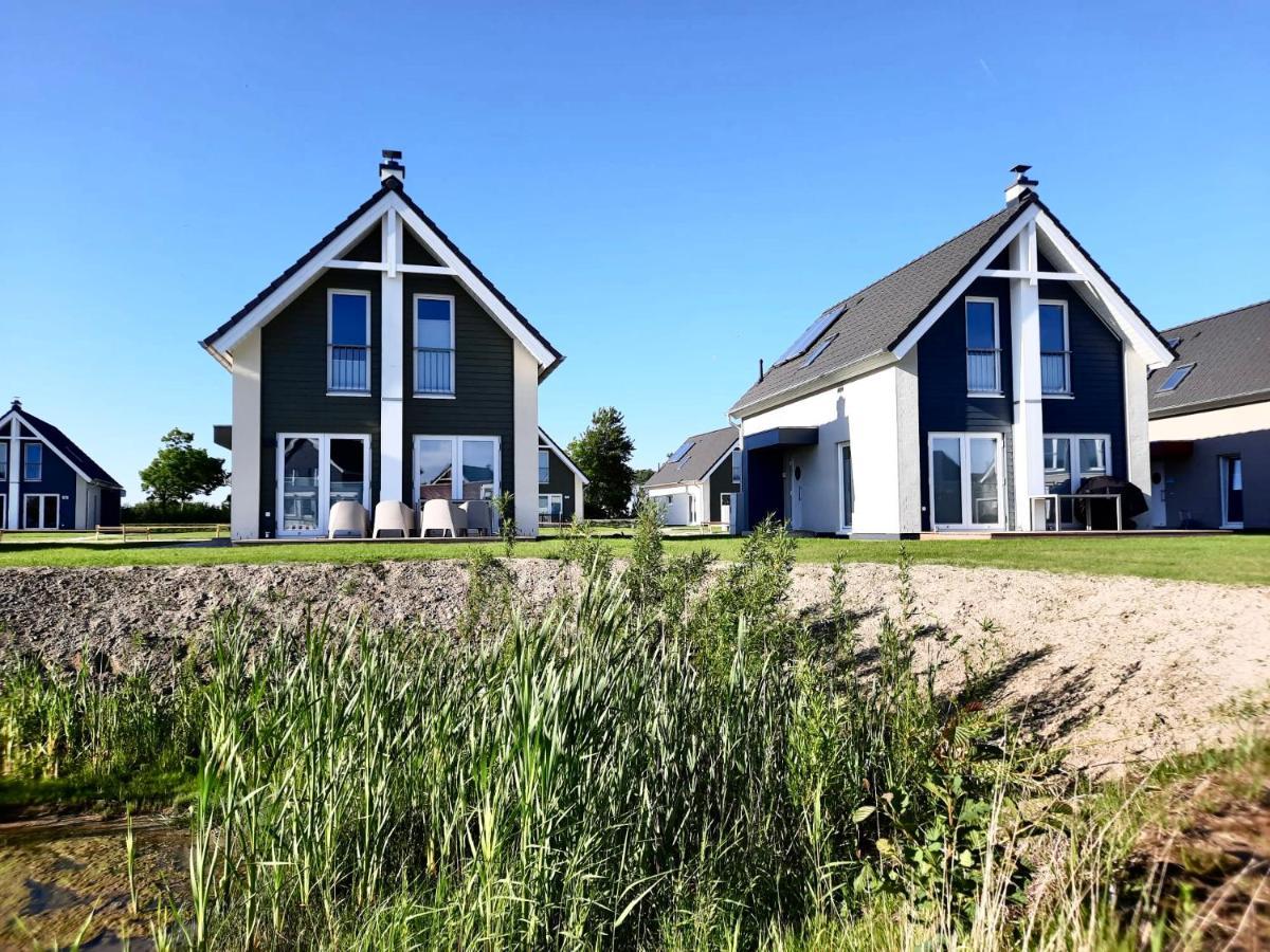 Ferienhaus Fischkopf บือซุม ภายนอก รูปภาพ